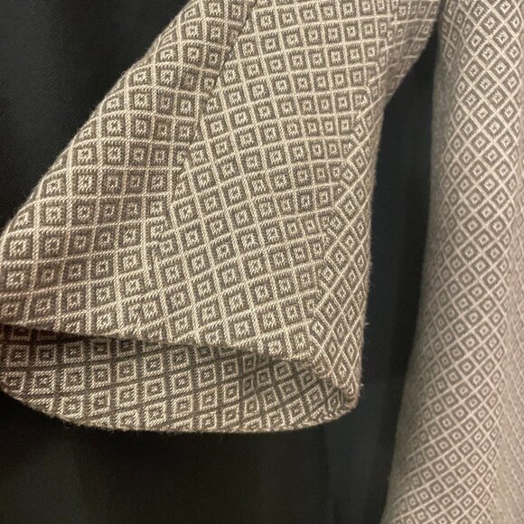 Gorgeous Benetton Elegant Straight Fit Coat: Size S - Picture 5 of 16